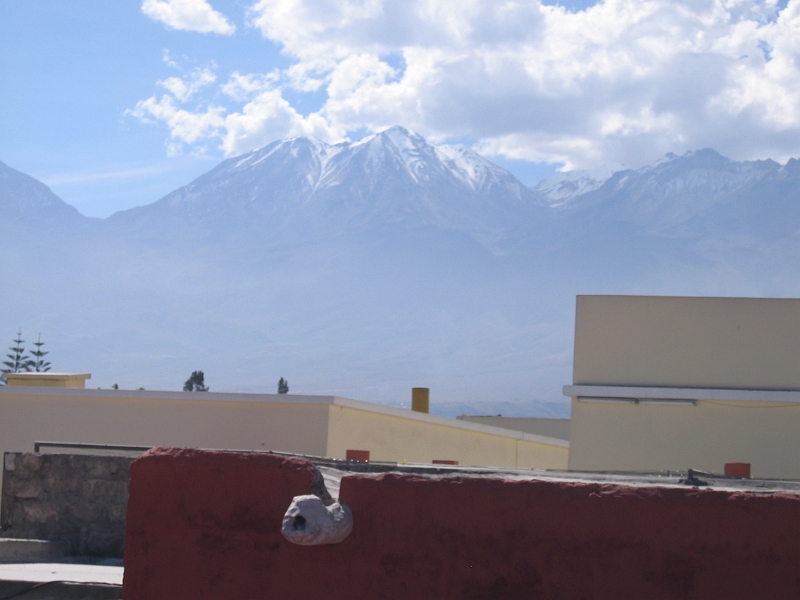 0806170022.JPG - Day 11, Tuesday, June 17, Santa Catalina Convent, Arequipa.  View of nearby peaks.