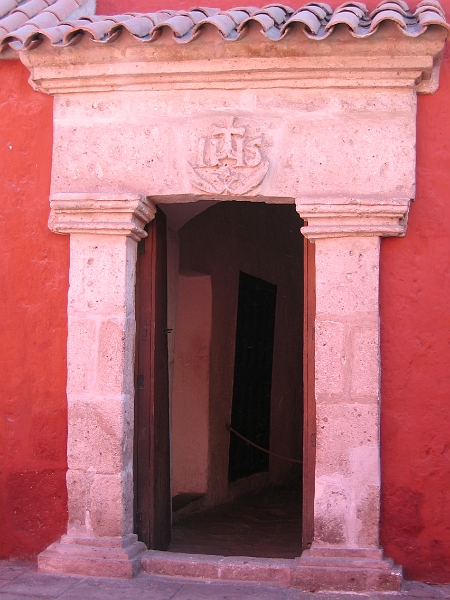 0806170028.JPG - Day 11, Tuesday, June 17, Santa Catalina Convent, Arequipa.
